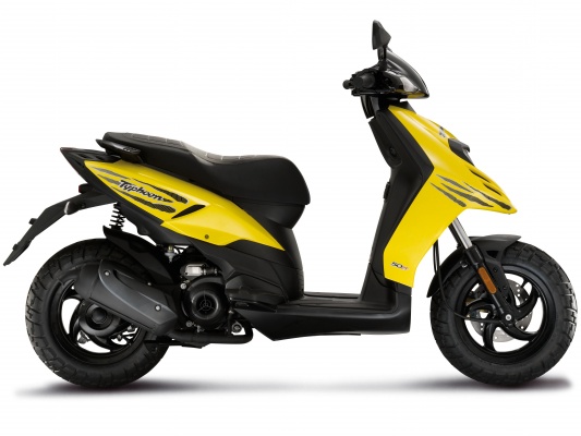 Фото скутера Piaggio Typhoon 50